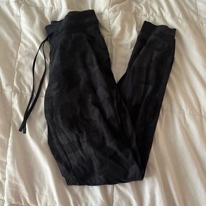 Ready to rulu lululemon joggers size 2